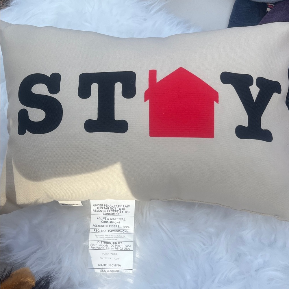 Pier 1 Blue and Red UV-Treated Fabric Tag